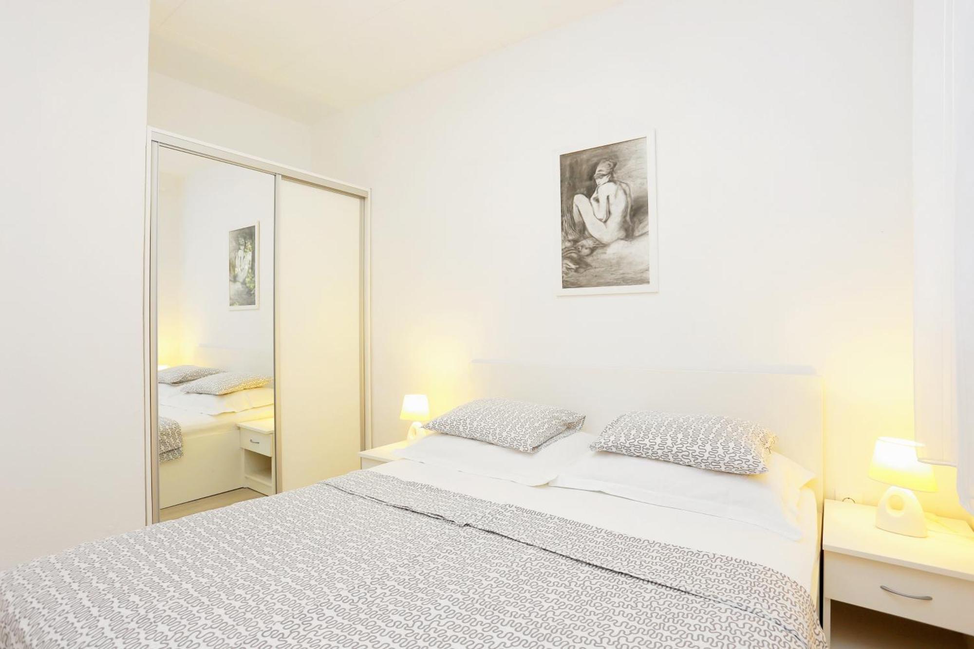 Apartments By The Sea Podgora, Makarska - 2594 Habitación foto